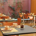 Hotel Verona מלון