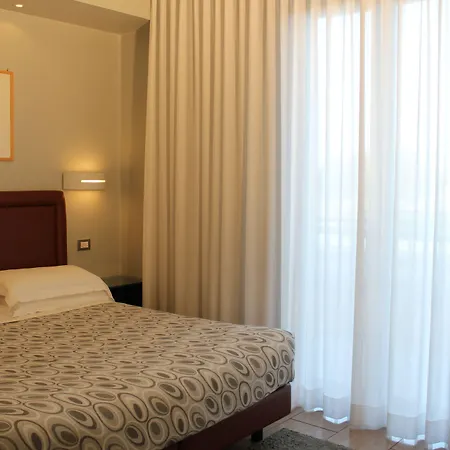 ホテル ヴェローナ ホテル