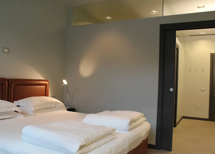 מלון Hotel Verona