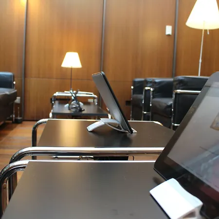Hotel Verona Ξενοδοχείο 3*